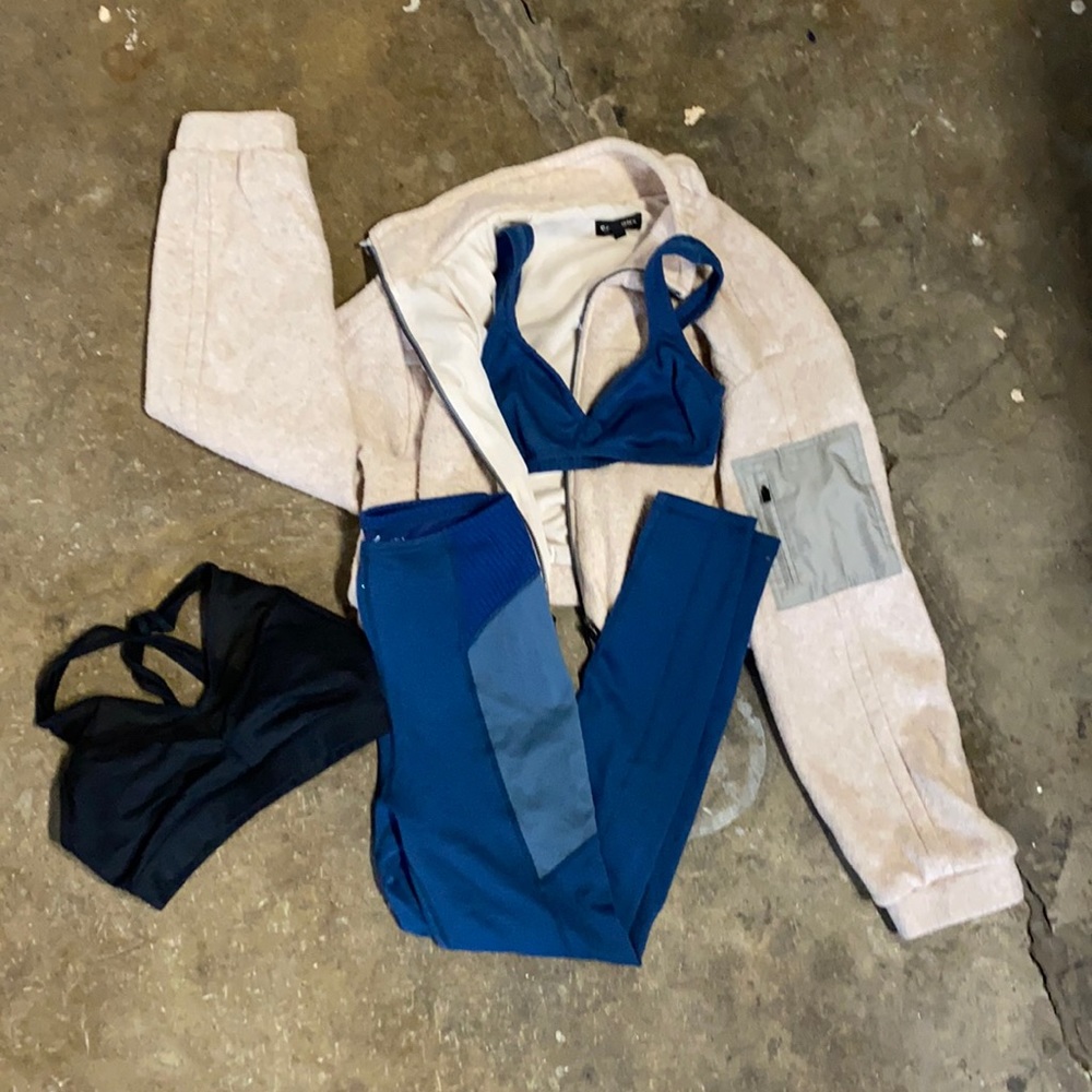 Carbon 38, For Love & Lemons, Alo set SMALL/MEDIUM